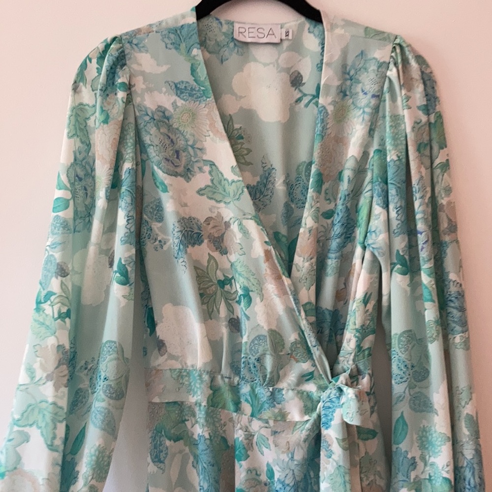 Gorgeous Long Puffy Sleeve Floral Dress